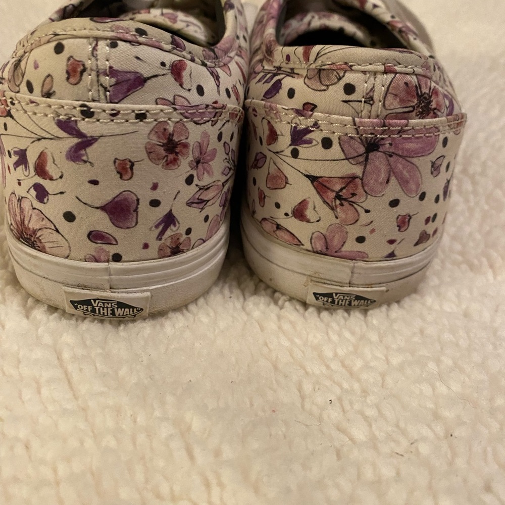 Women’s Vans.  Size 8.5.  Purple/violet color floral print.   In good shape. - Picture 2 of 5